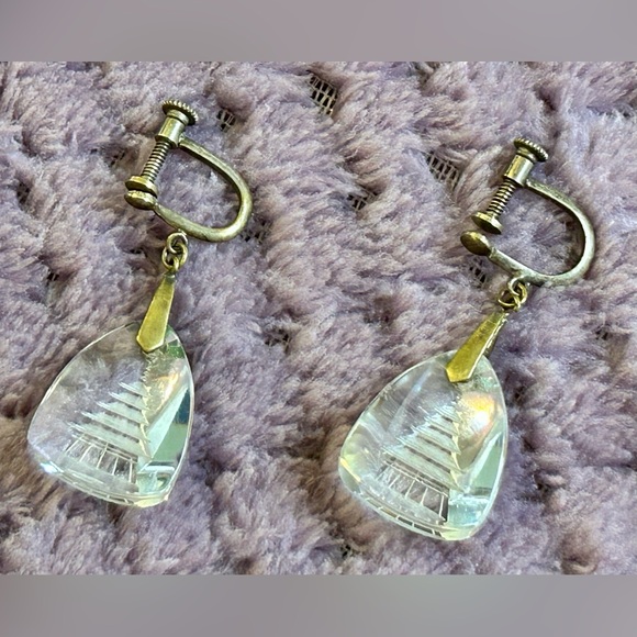 Antique Screw-Back Earrings - Picture 9 of 16